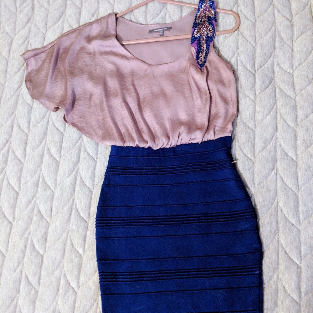 Assymetrical Mini